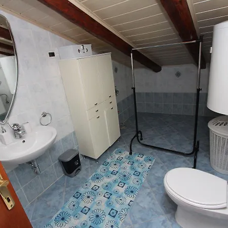 Traumhaftes Studio-apartment Nur 400 Meter Zum Inmitten Der Altstadt Von * 罗维尼
