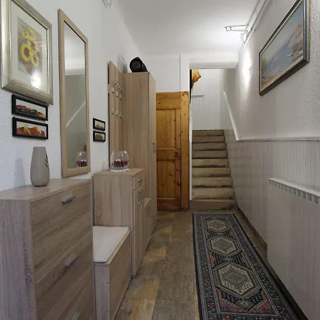 Traumhaftes Studio-apartment Nur 400 Meter Zum Inmitten Der Altstadt Von * 罗维尼