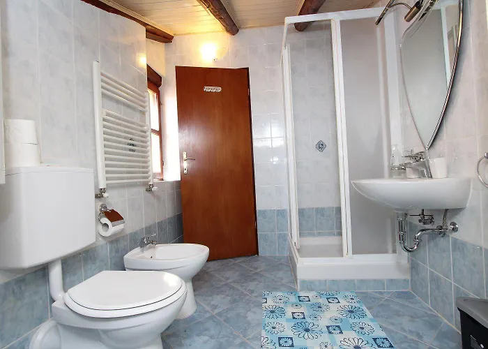 Traumhaftes Studio-apartment Nur 400 Meter Zum Inmitten Der Altstadt Von Appartement Rovinj